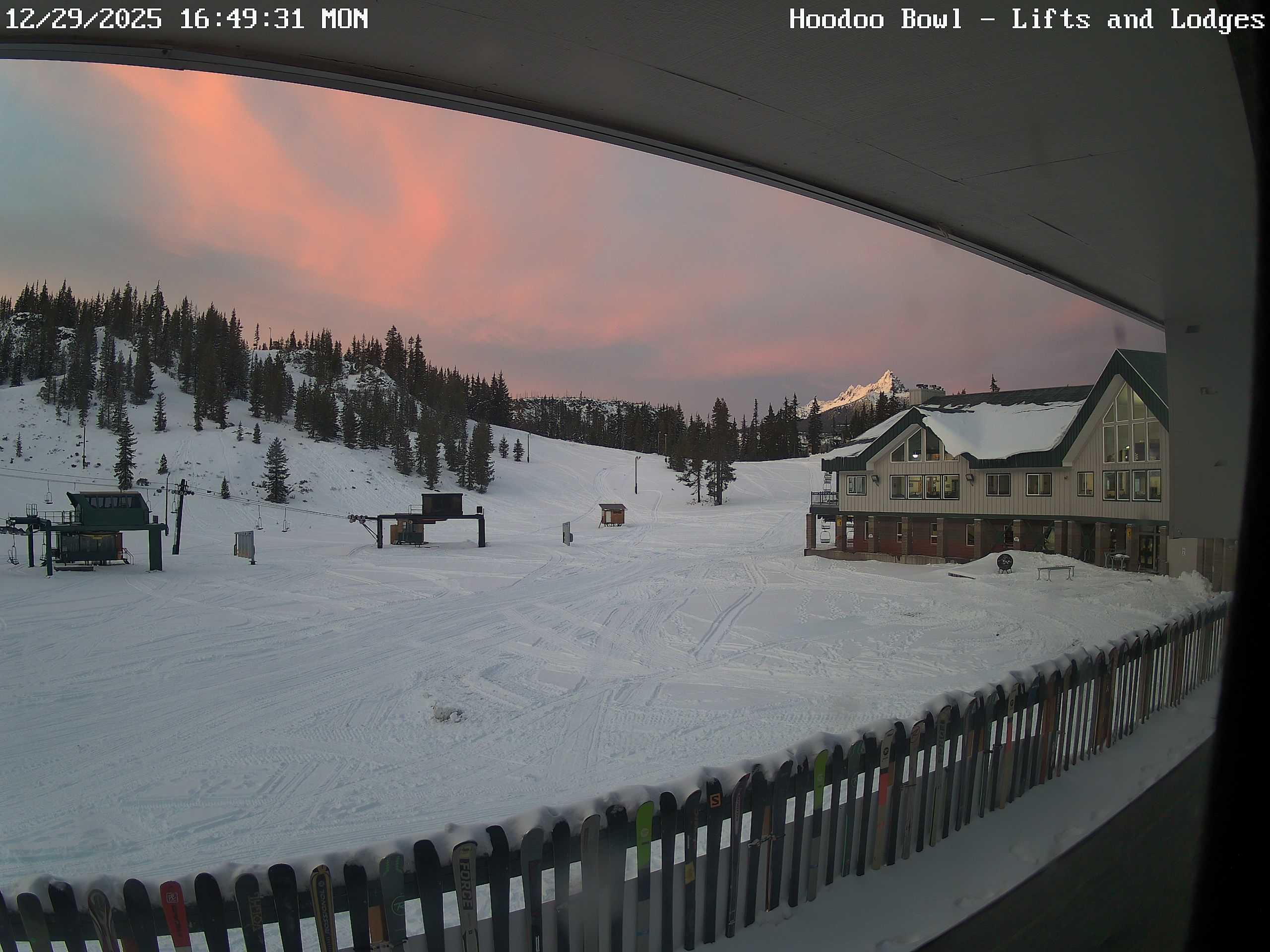 Hoodoo Ski Area/Santiam Pass Weather Backyardbend